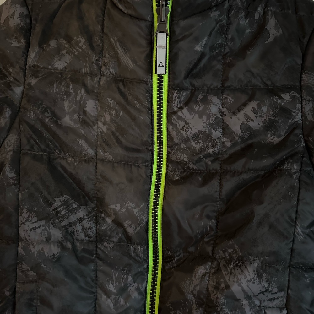 Gerry’s boys Black and Green Puffer Jacket